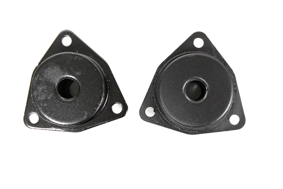 STC618G LAND ROVER - MOUNTING - BOTTOM LINK - REAR - PAIR - CHANGE BOTH SIDES - Suitable for Discovery 1, All Defenders & Range Rover Classic