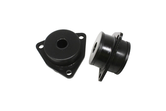 STC618 LAND ROVER - MOUNTING - BOTTOM LINK - PAIR - CHANGE BOTH SIDES - Suitable for Discovery 1, All Defenders & Range Rover Classic