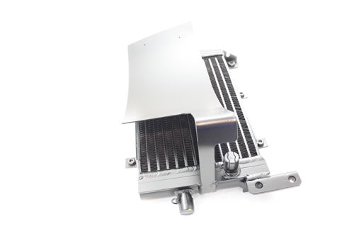 UBC100840 LAND ROVER - OIL COOLER ASSY - RR P38