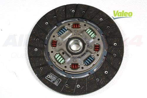 UQB000130 LAND ROVER - CLUTCH PLATE - 200 TDI - 300TDI - 130 - LESS CATALYST 110 - Suitable for Defender 110 83-06, Defender 130 83-06 From VALEO