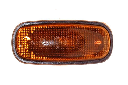 XGB000030 LAND ROVER - LAMP - SIDE REPEATER - FRONT - Suitable for Discovery 2, All Defenders & Freelander 1