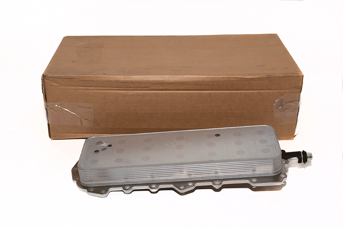 LR010754LR LAND ROVER - OIL COOLER