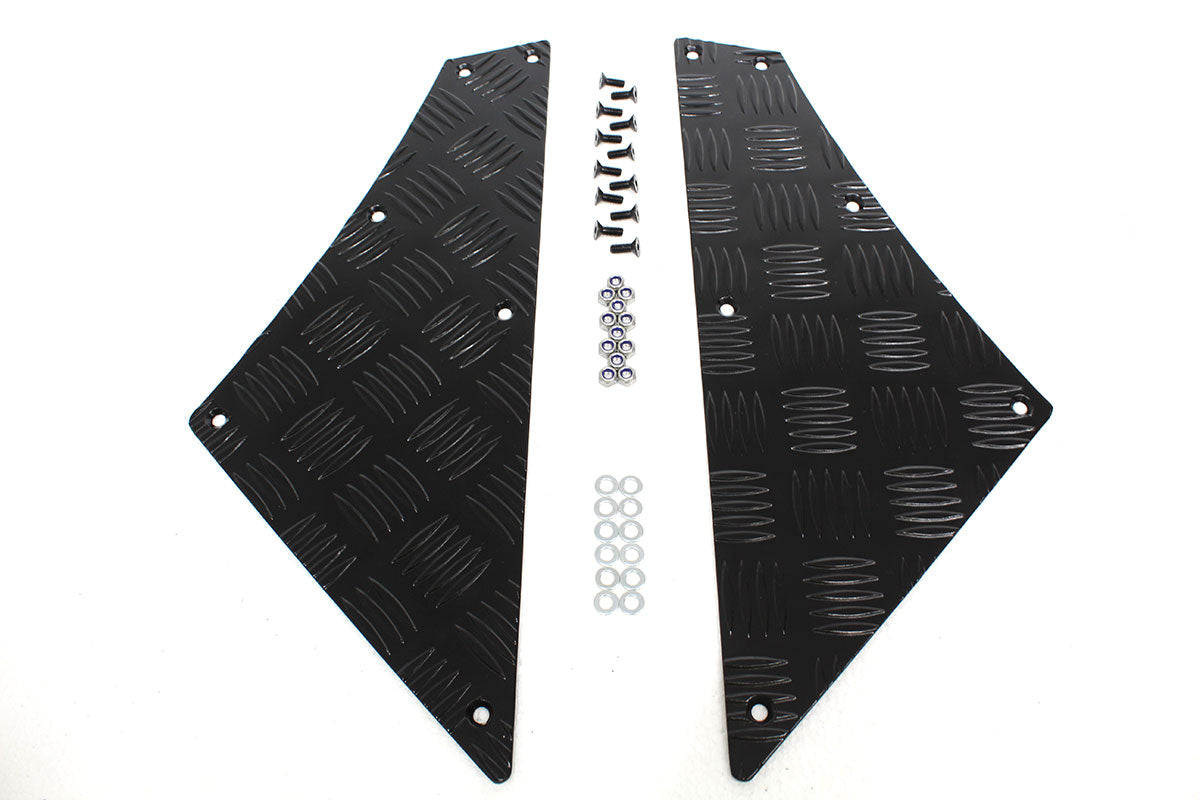 TF8218 LAND ROVER - QUADRANT CHEQ PLATE - BLACK 110 S/WAGON