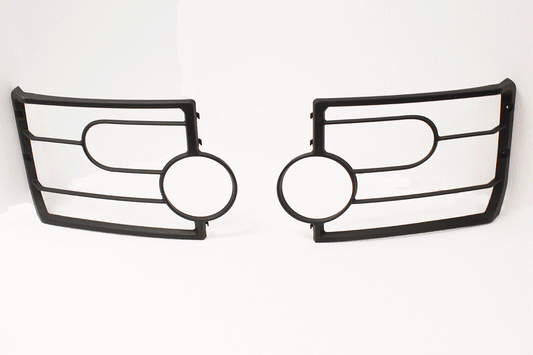 VUB501200 LAND ROVER - HEADLAMP GUARDS - DISCOVERY 3 From BRITPART