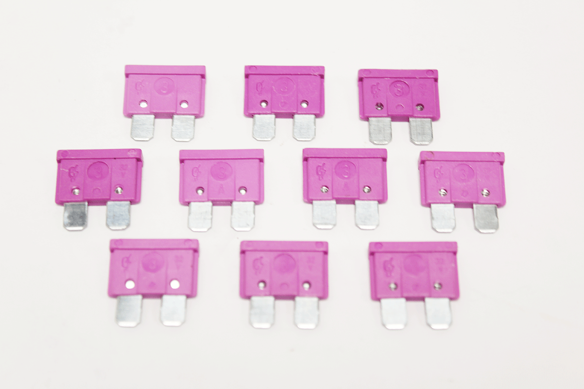 RTC4481 LAND ROVER - FUSE 3 AMP BLADE