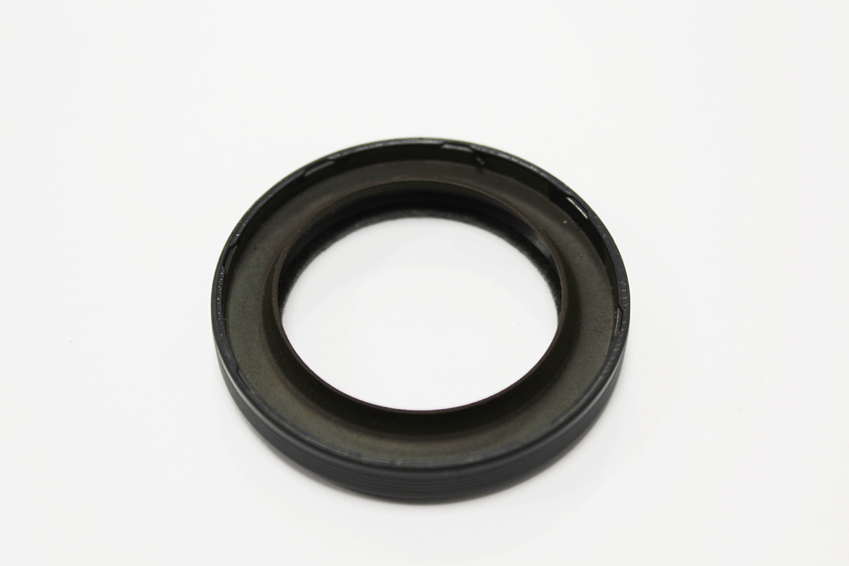 1102415G LAND ROVER - SEAL ASY - CRANKSHAFT OIL
