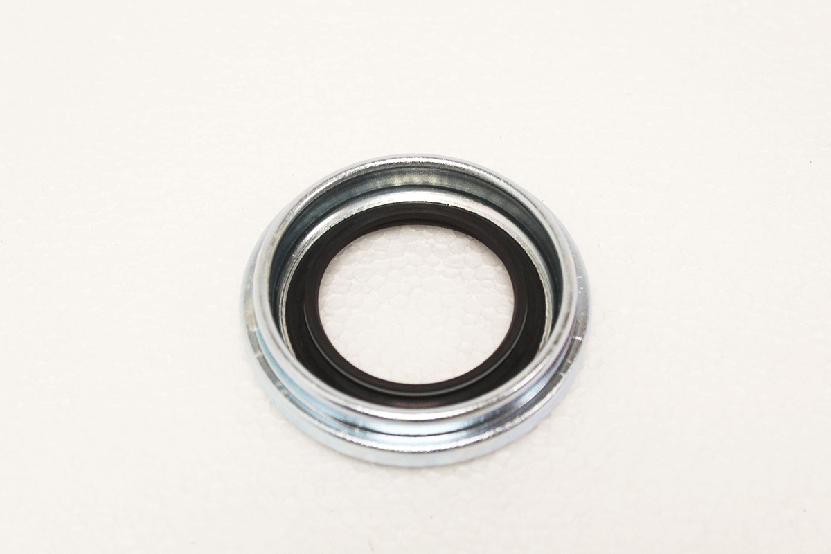 AAU3381A-R LAND ROVER - DIFF PINION OIL SEAL