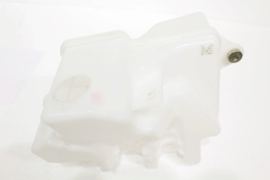 LR013953 LAND ROVER - RESERVOIR - WINDSHIELD WASHER- D4-RR SPORT From ALLMAKES