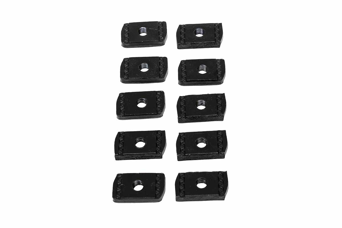 TF80056NUT LAND ROVER - ROOF RACK SLIDING NUT PLATE