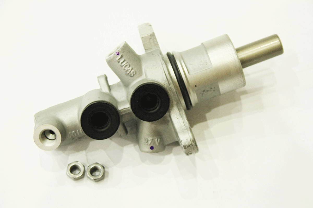SJJ000040G LAND ROVER - MASTER CYLINDER-BRAKE