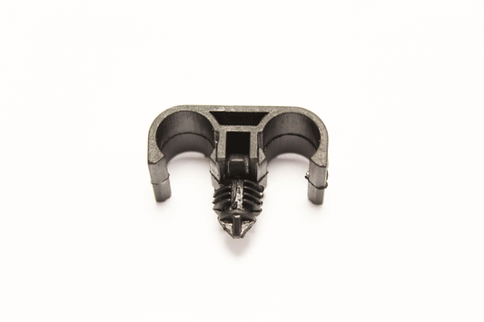 ESR4687 LAND ROVER - CLIP - FUEL PIPE SECURING