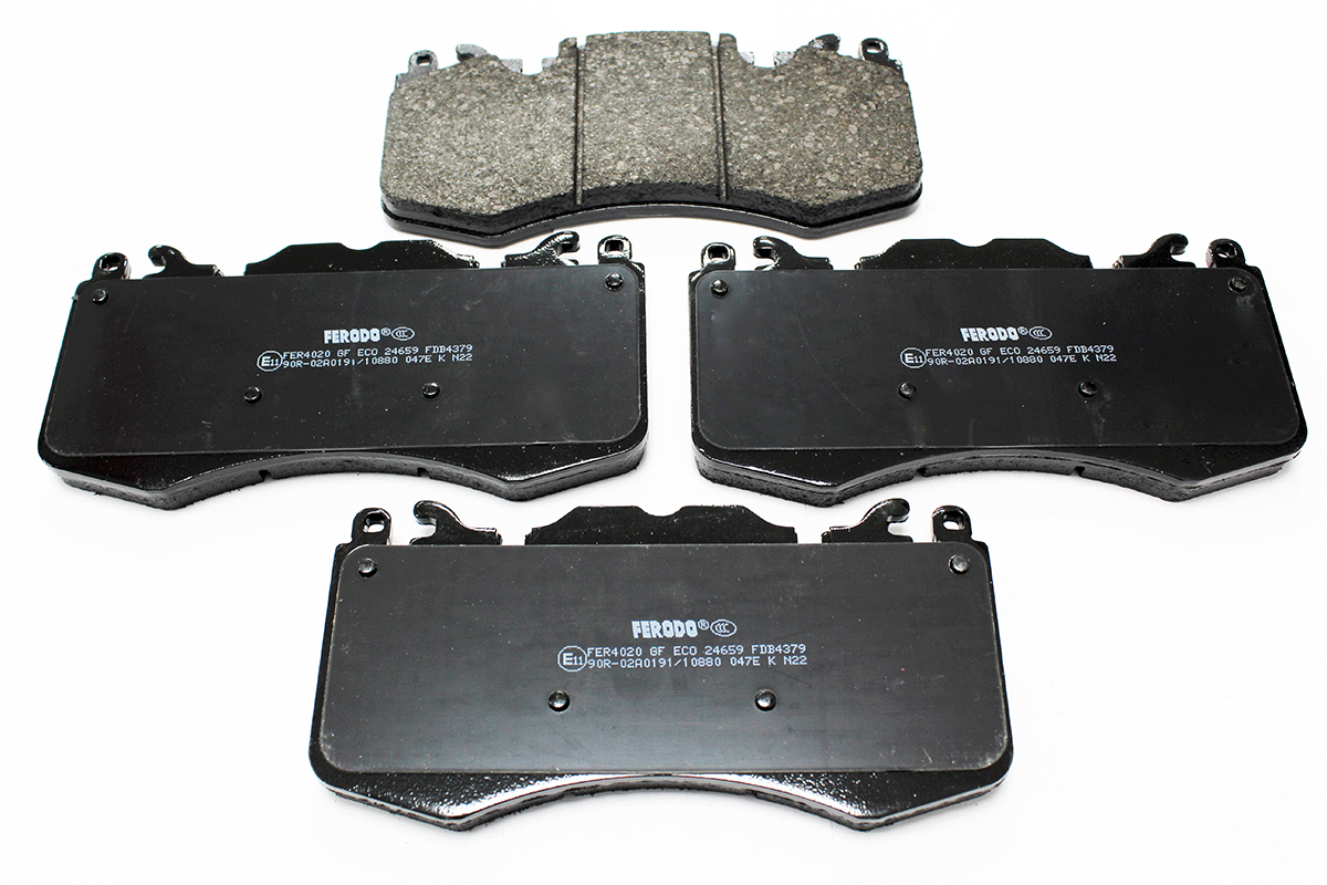LR160069F LAND ROVER - BRAKE PAD SET