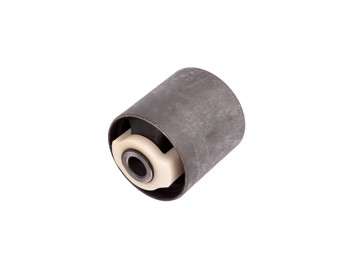 LR051611PR LAND ROVER - BUSH - LOWER ARM - REAR RADIUS ARM