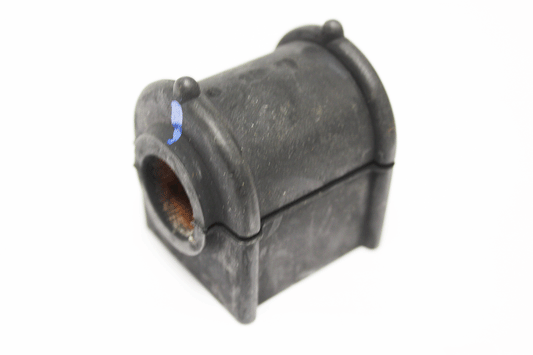 C2C20470-R JAGUAR - BUSH-MOUNTING-ANTI ROLL BAR-REAR