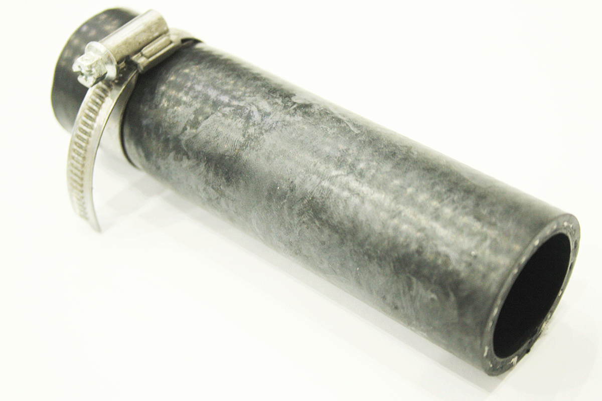 XR829579-R COOLANT HOSE
