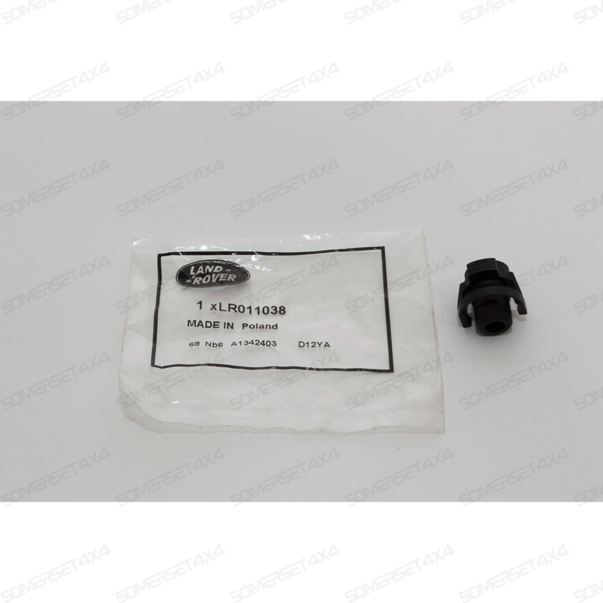 LR011038LR GENUINE LAND ROVER - PLUG - BLANKING