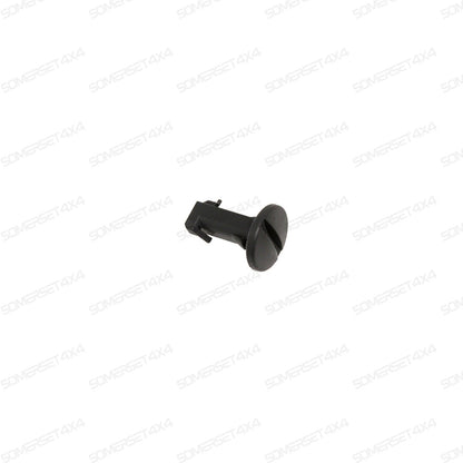LR012844LR GENUINE LAND ROVER - CLIP - RETAINING