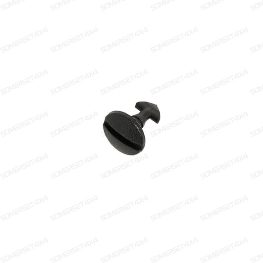 LR013581 LAND ROVER - CLIP - TRIM From ALLMAKES